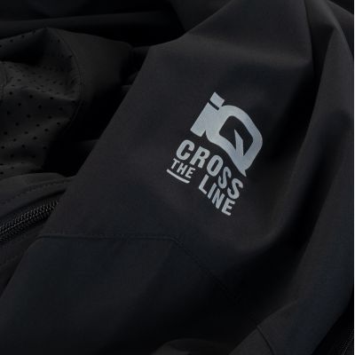 9. Beniti Jacket M