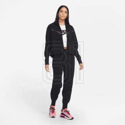 8. Nike Sportswear Tech Fleece Windrunner Sweatshirt W CW4298-010