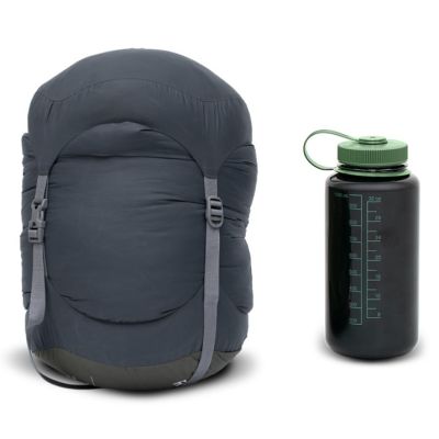7. Robens Snowfall II Adult Semi-Rectangular Sleeping Bag Nylon, Polyester Green