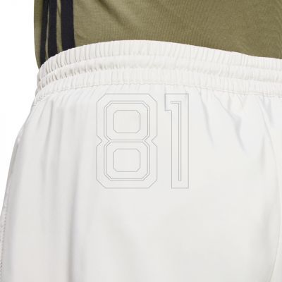 5. adidas Essentials Small Logo Cargo Chelsea M JD1828 shorts
