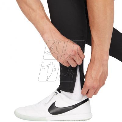 6. Nike Dri-Fit Strike 21 Pant Kpz M CW5862 016