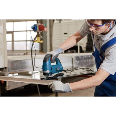 3. Bosch GST 90 BE Professional electric jigsaw 3100 spm 650 W 2.6 kg
