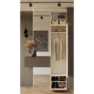 8. HAGUE WARDROBE 1SZ CASHMERE