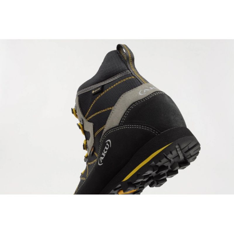 12. Aku Trekker Lite III Gore-tex M 977491 shoes