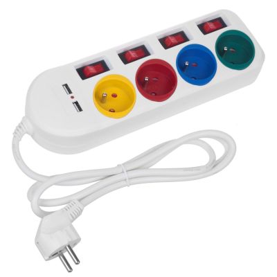 4. MACLEAN 4-OUTLET 2XUSB POWER STRIP MCE229W