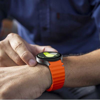 4. Tech-Protect Silicone Sport Strap for Samsung Galaxy Watch 4 / 5 / 5 Pro / 6 / 7 / FE - Orange