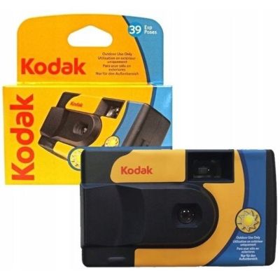 Kodak DAYLIGHT Disposable Camera with color film, 39 shots. No built-in flash. Analog photography.