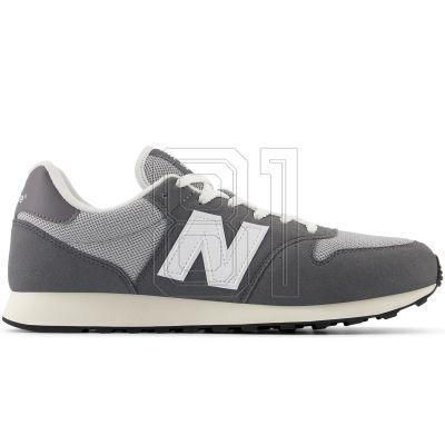 6. New Balance M GM500LCR shoes