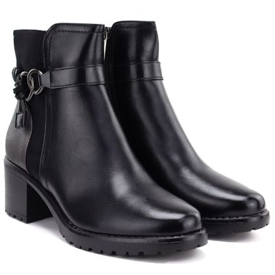 4. Women's insulated ankle boots with a block heel, black, Potocki SZ12873