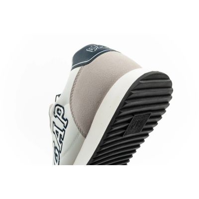 7. Gap men's sports shoes Nashville Arch Logo sneakers white fashion