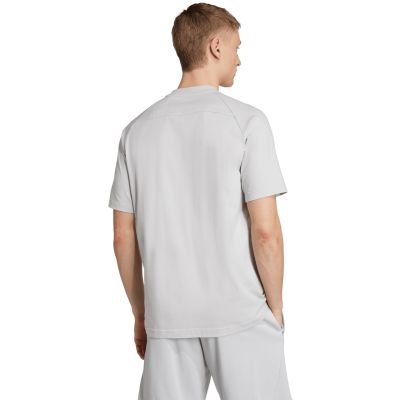 9. Adidas Tiro 25 Tee Travel M JY5947 T-shirt