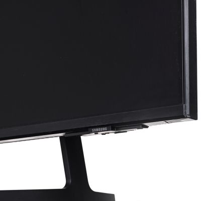 8. Samsung QE50Q7FAAUXXH QLED 50'' 4K Ultra HD Tizen Q-Symphony DVB-T2 Black TV (MODEL 2025)