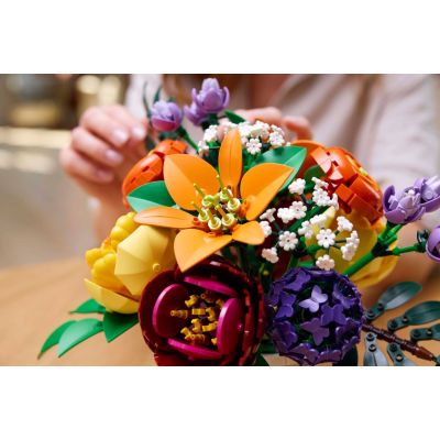 11. LEGO Botanical Collection 10345 - Floral Arrangement