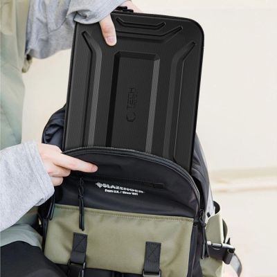 10. Tech-Protect Kevlar Pro Laptop Case 13-14" - Black