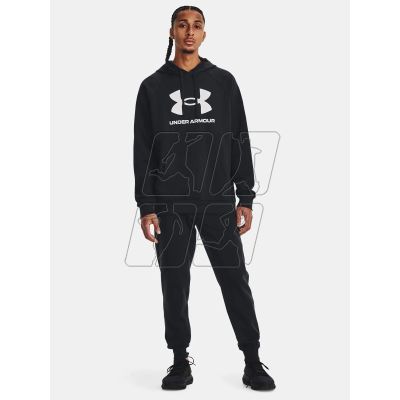 5. Under Armor M 1379758-001 sweatshirt