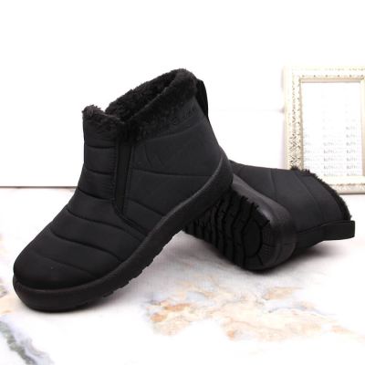21. News W EVE438A Waterproof Slip-On Snow Boots Black