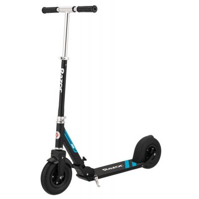 15. Razor A5 Air Scooter 13073005 (Black)