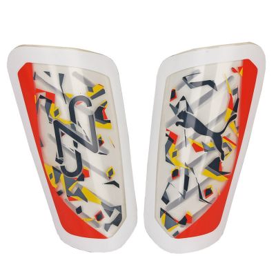 2. Puma Neymar Jr Ultra Flex Sleeve 030921-01 Football Shin Guards