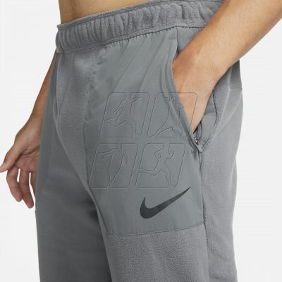 3. Nike Therma-FIT M DD2136-068 pants