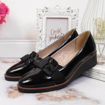 2. Vinceza W JAN71 black patent shoes