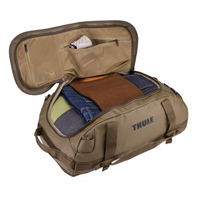 3. Thule Chasm TDSD302 Deep Khaki Sports Bag 40L Polyester