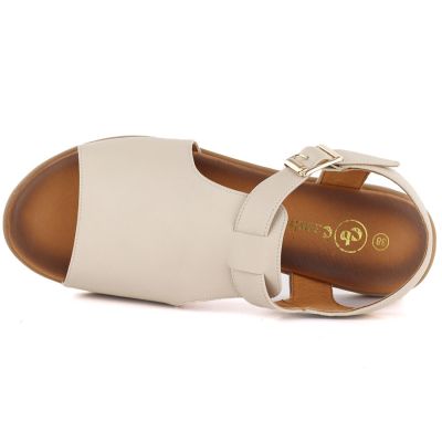 3. Beige women's leather sandals Cambell 19391