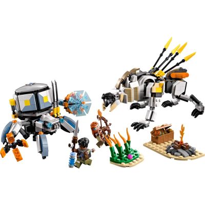 3. LEGO HORIZON 77037 Aloy and Varl vs. Crabwalker and Sawtooth