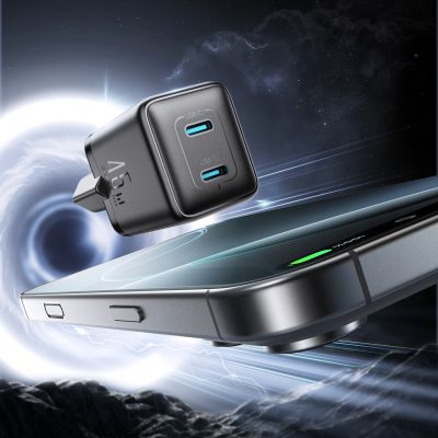 2. Joyroom JR-TCG17 45W 2 x USB-C wall charger (EU plug) - black