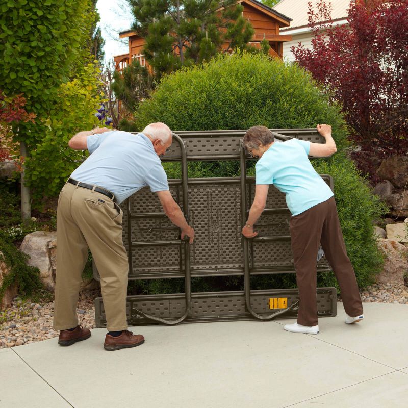 13. Picnic table 183 cm 60112