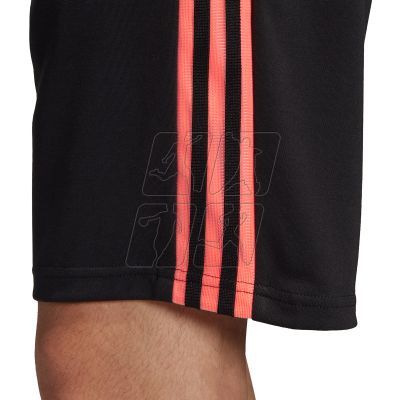 5. Adidas Tango Tech Short M FP7905 shorts