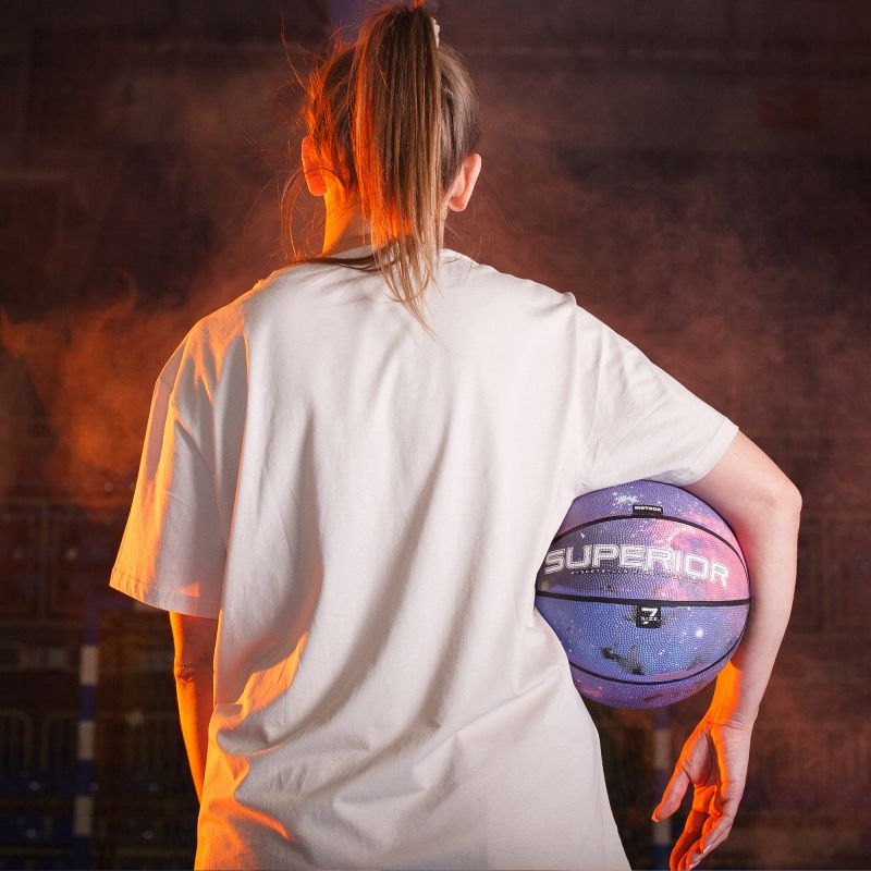 5. Meteor Superior Universe Basketball