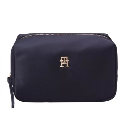 4. Tommy Hilfiger My Tommy Idol Washbag AW0AW13659