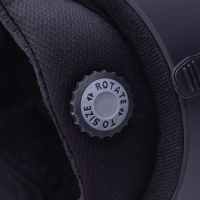 8. Iguana Helmet Ibris 92800622357