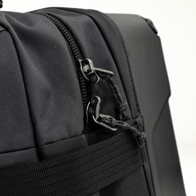 10. Fjällräven Färden Roller 35 Trolley Hard Helmet Black 35 l Polyamide