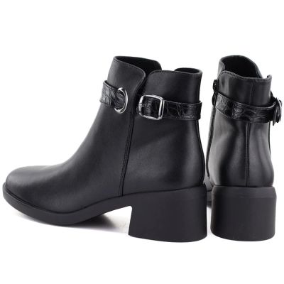 9. Women's leather ankle boots with insulated sole, black Sergio Leone BT-25-S