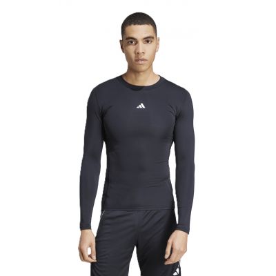 3. adidas Techfit M JP2944 thermal shirt