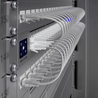 17. Switch Ubiquiti UniFi Pro Max 48 52p Managed Gigabit/Multigigabit/10G (USW-Pro-Max-48-EU)