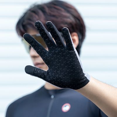 4. Rockbros Breathable Full Finger Cycling Gloves, Size: M - Gray