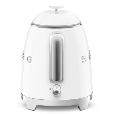 8. SMEG KLF05WHEU electric kettle white