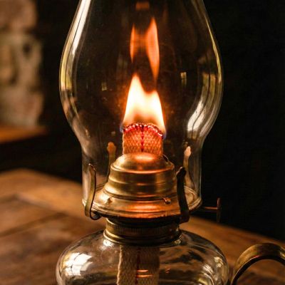 11. FLAT WICK FOR KEROSENE LAMP AND TORCH 100x1.2x0.3 CM