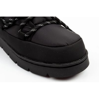 5. GAP women's shoes Richmond winter ankle boots black insulated