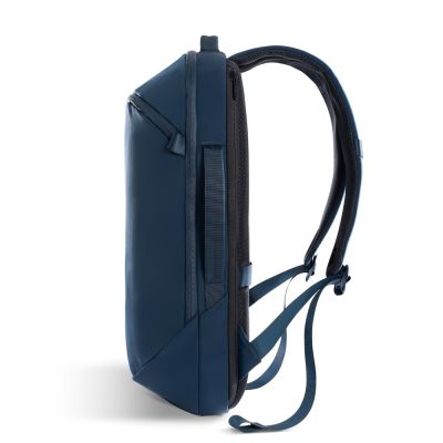 16. XD DESIGN AIR BACKPACK NAVY P706.3225