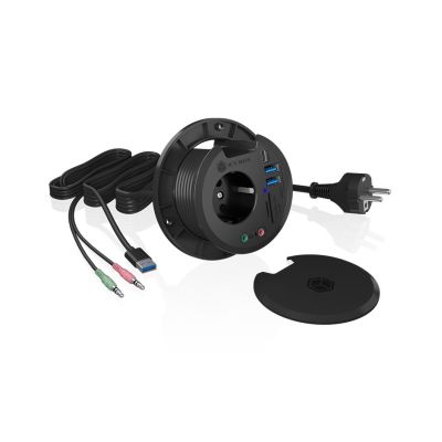 2. ICY BOX IB-HUB1430-CR electrical socket Black