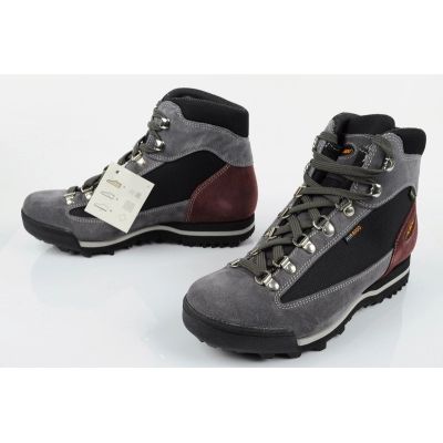8. Aku Ultra light GTX trekking shoes