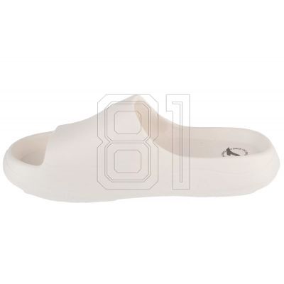 2. Joma S.After 2502 M SAFTES2502 flip-flops