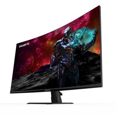 2. GIGABYTE LED MONITOR 31.5" GS32QC 165Hz
