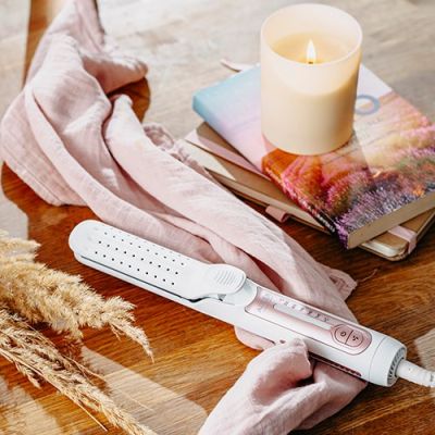 8. ADLER AD 2326 hair straightener