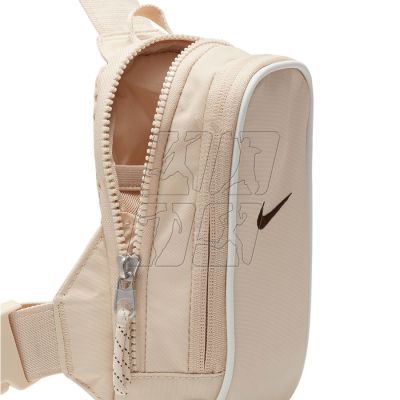 5. Nike Sportswear Essentials bag DJ9794-126