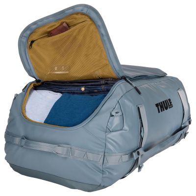 11. Thule Chasm TDSD304 Pond Gray Sports Bag 90L Polyester Gray