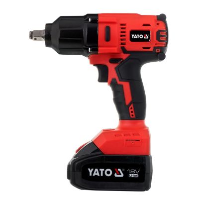 4. Brushless impact wrench 1/2" 700Nm YATO YT-82806